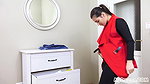 Pregnant Can TFit Into Her Old Clothes with Missy