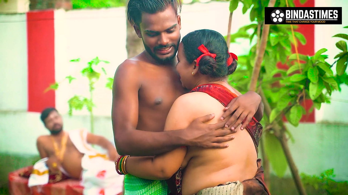 Kharoosh Jamindaar Sex with his Kamwali Bai Openly ( Clear Hindi Audio )