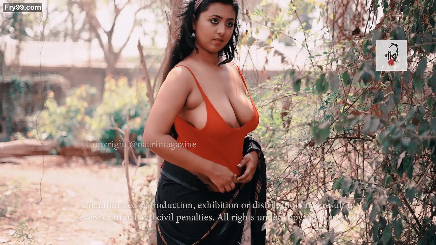 Big boobs model Moni photoshoot video – 2