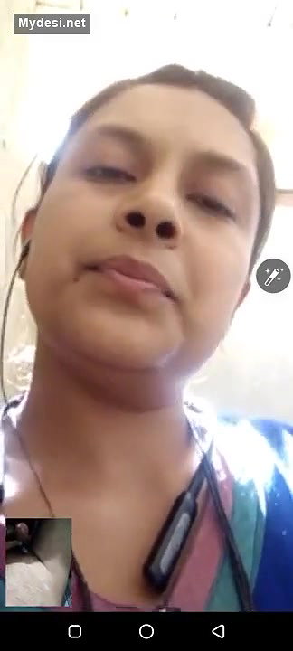 Hot Gujrati Bhabhi Showing Her Boobs and Pussy