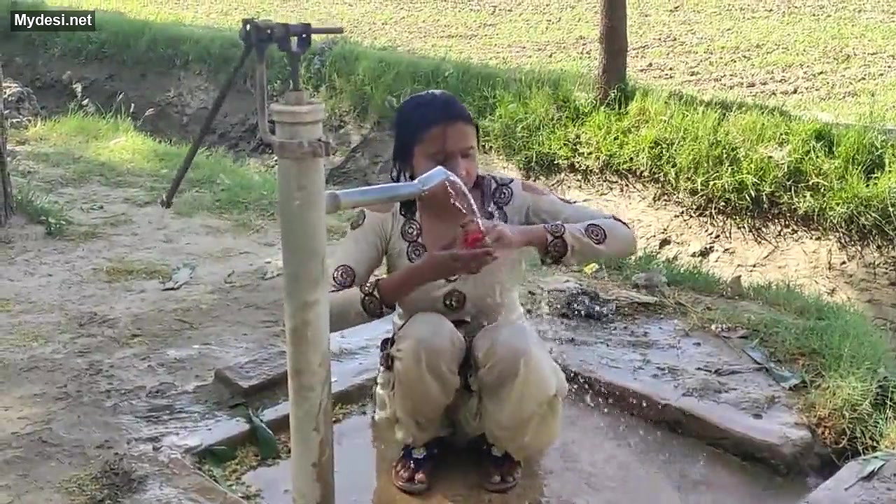 Pk cute girl sexy bath on outdoor