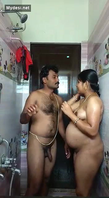 Pregu bhabi fucking with old father in lw