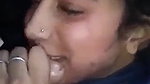 Desi cute girl suck her bf dick