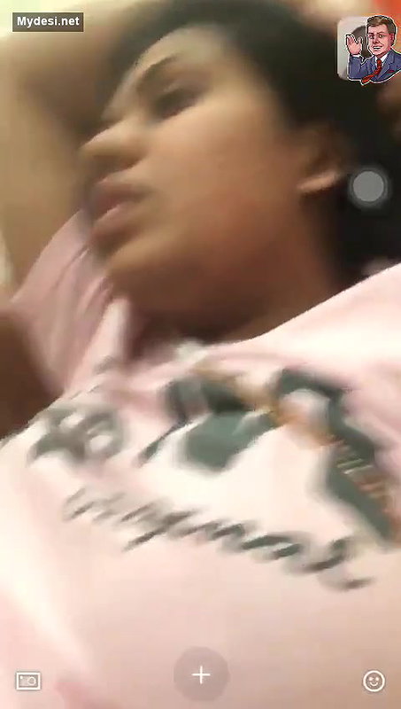 Chubby Bhabhi Boobs Show in video call