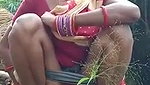 Desi village bhabi sexy pee