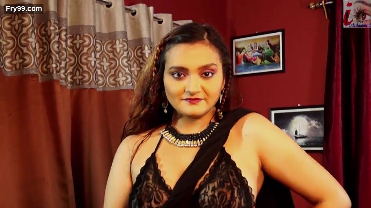 Saree Bold Fashion