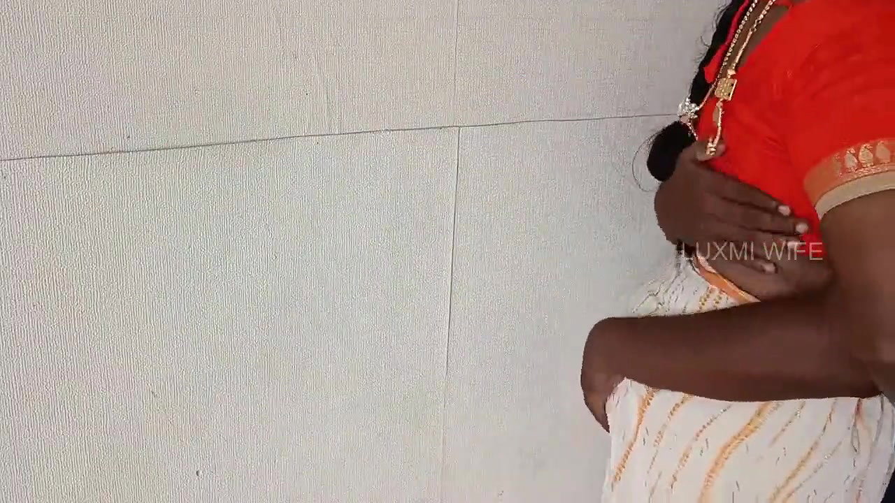 Bank Manager Fucking House Wife for Loan Repayment