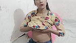 Bhabhi ko gandi gandi video dikha kar step sister ke samne chod diya