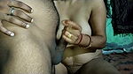 College boy k sath sex ka maja leti bhabhi
