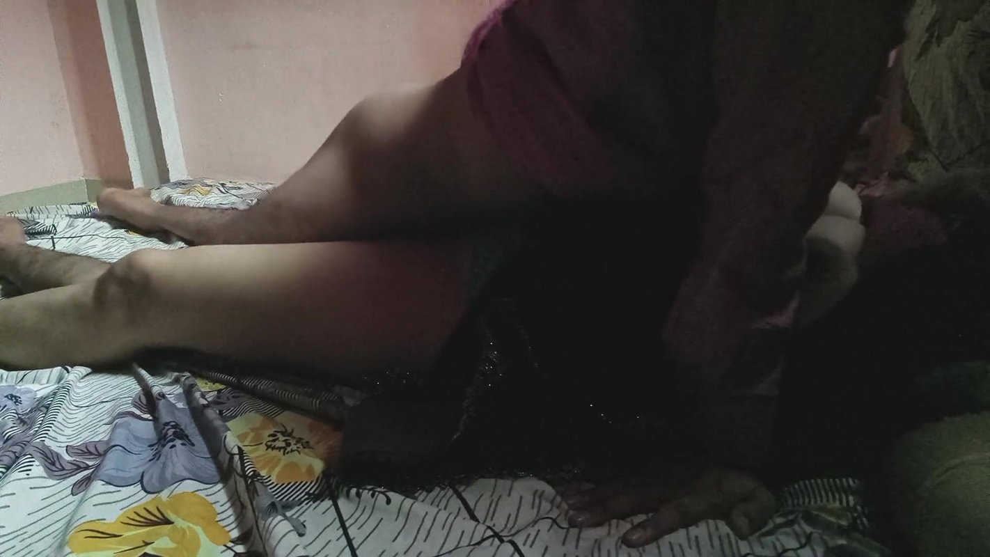 DESI GIRL MONA WITH HER BOYFRIEND HINDI AUDIO FUCKING