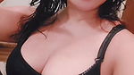 aleeza khan big boobs and cleavage