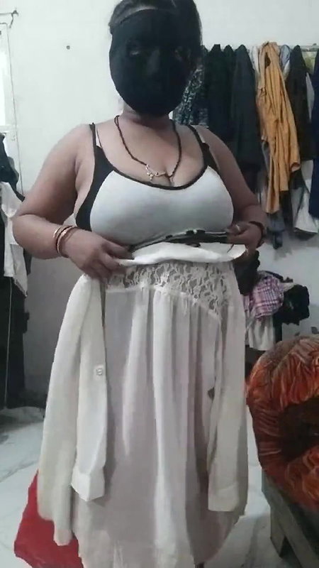 Wow.Desi Viral New Showing body Video
