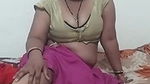 Mallu mom Hot lives showing video