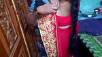 Desi beauty housewife sary changing in home