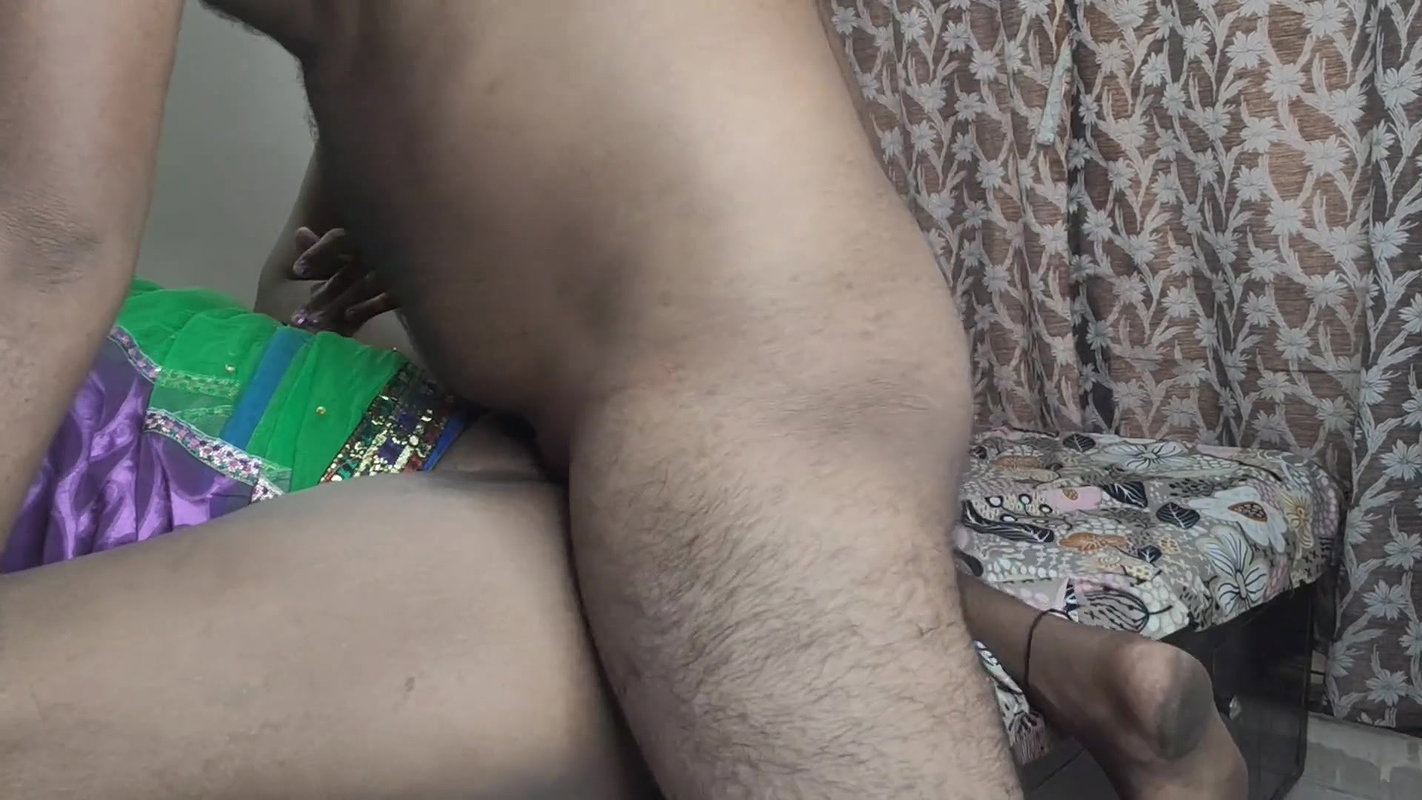 Big Boobs Desi Sali Fucks with Bro in Law on her Wedding Day