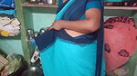 Indian aunty saree changing porn video