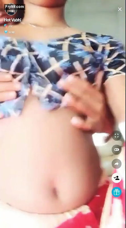 Hot Vabhi Romance in Tango live