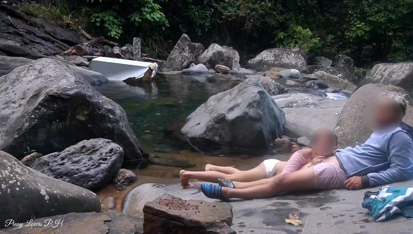 Risky Sex on Falls Random Stranger Hard Fucks My Pussy