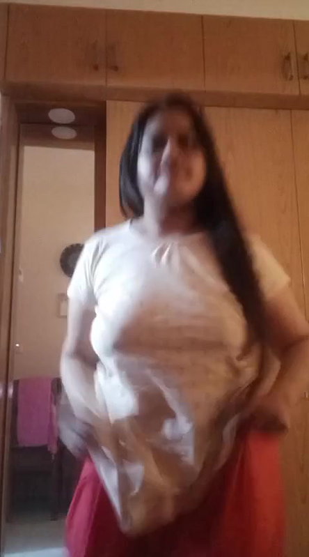 cute big ass Indian girl nude viral videos exposed