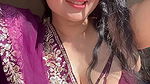 SARA THOMAS HOTTIE RAVISHING IN BRA AND SAREE JUICY CLEAVAGE 12