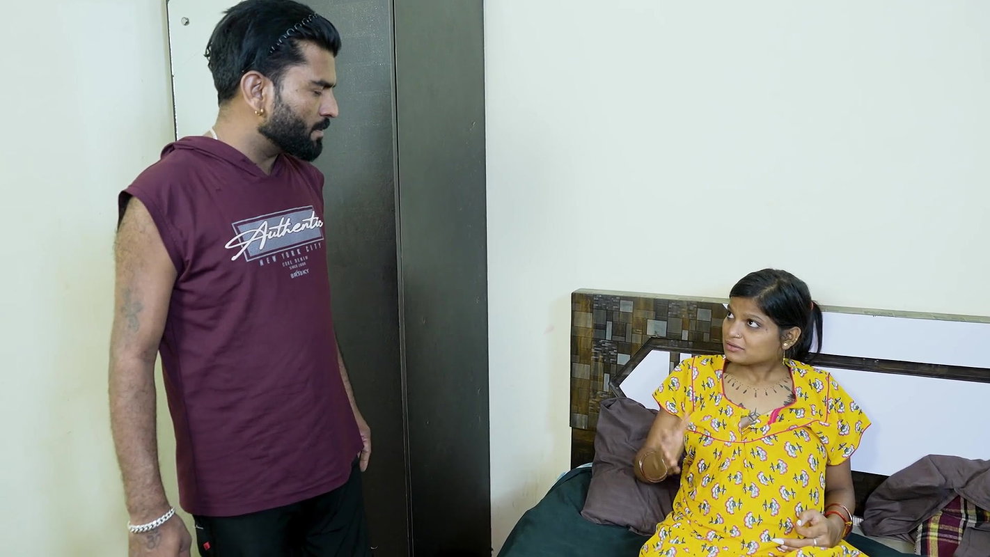 Pregnant Indian Wife’s Steamy Reconciliation with Husband