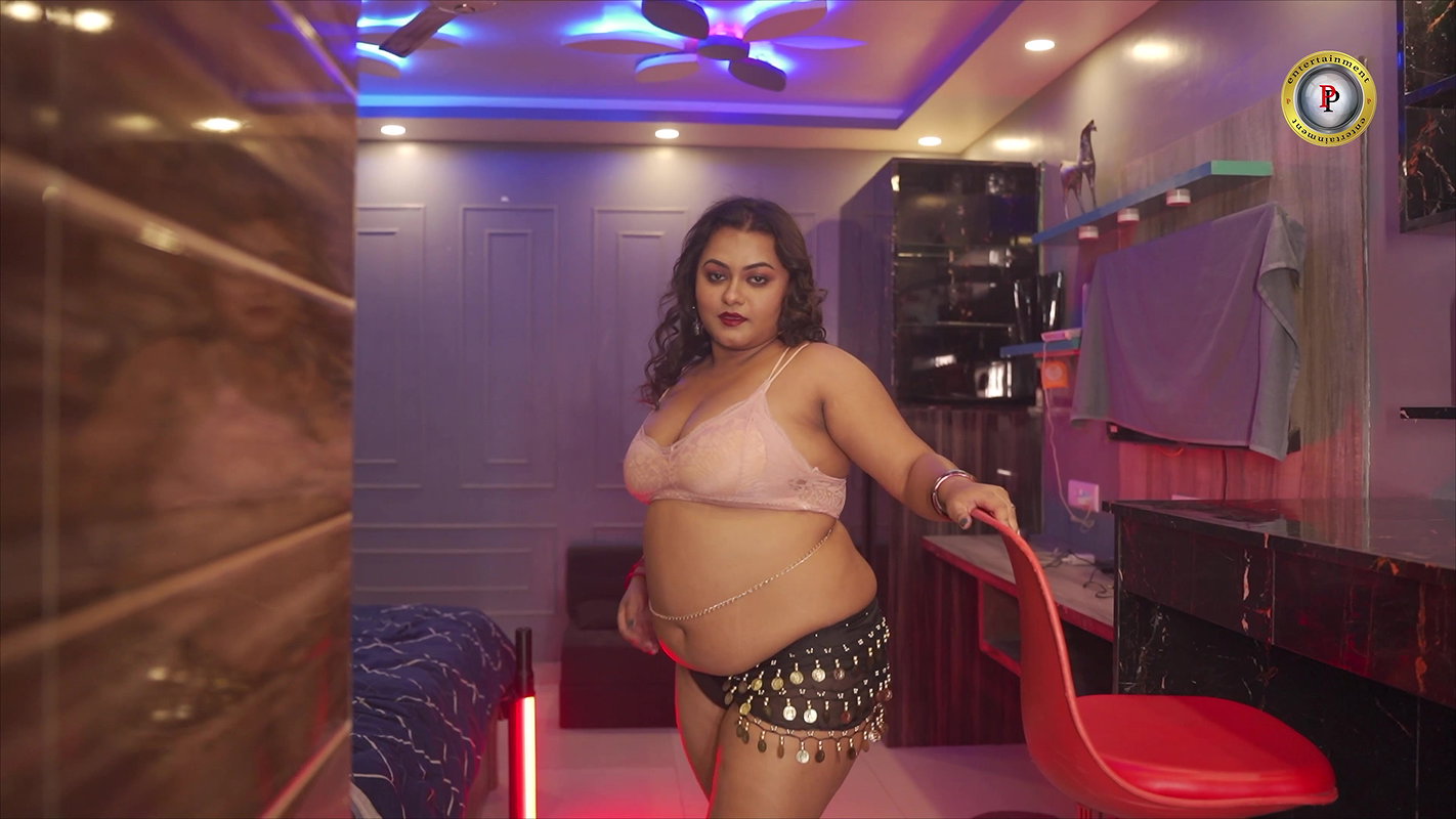 Famous Model Poulami Chatterjee Bra Panty Erotic Show 2