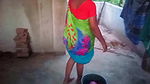 Tamil – Dress washing housewife aunty sex