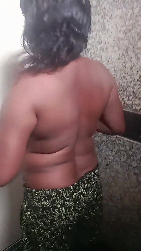 18 Years Old Neighbor’s Girl Was Alone At Home Boy Went And Started Having Sex With Hindi Audio