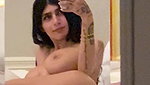 Mia Khalifa onlyfans nude playing in mirror2