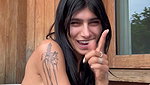 Mia Khalifa nude live