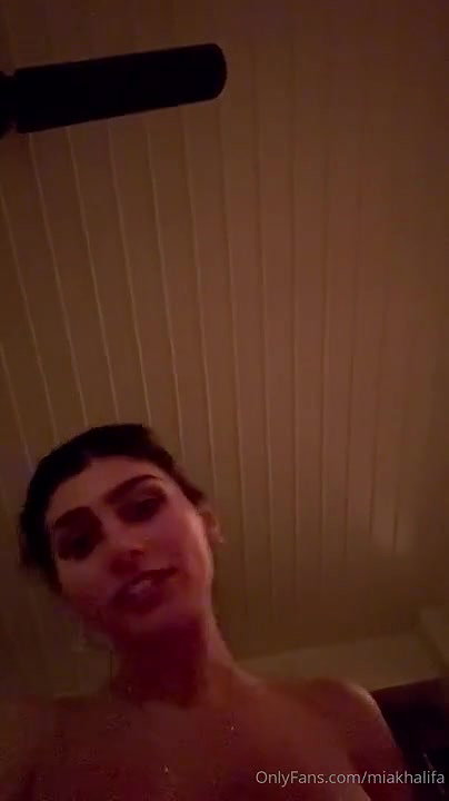 Mia Khalifa Black Dress Video Leaked EROTIC VIEW