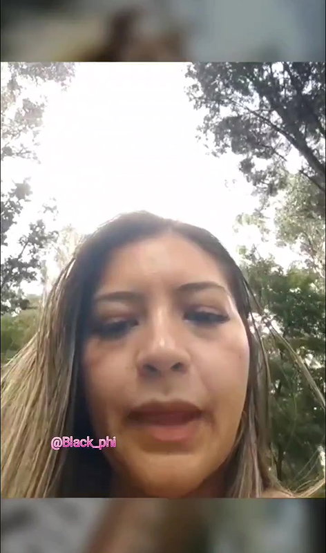 Alana boobs show in park