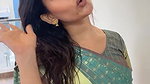 sexy tamil lady navel in green saree