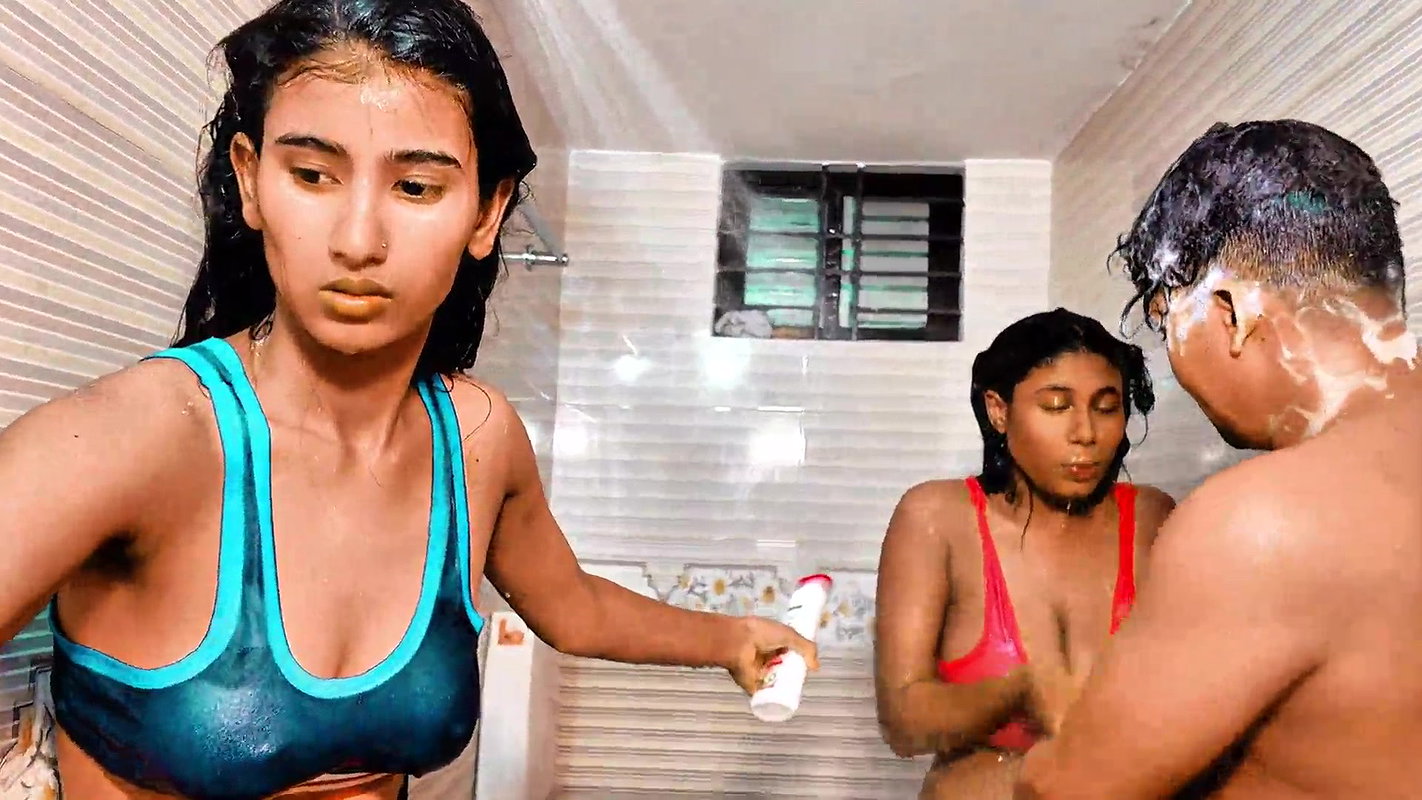Hot threesome Husband Wife and Their Maid ffm