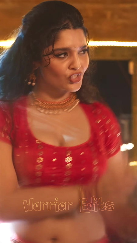 Hot Ritika Singh sexy cleavage and navel2
