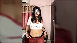 Horny Girl in saree showing her deep cleavage