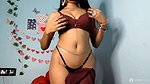 Horny Girl in sare seducing by her erotic moves2