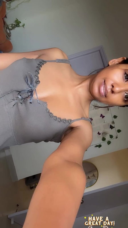 RITU DUSKY DIVA SHOWING HER AMPLE CLEAVAGE UUFFF 2