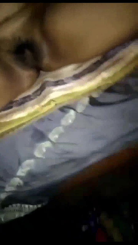 Shy Bhabi Nude Pussy Show2