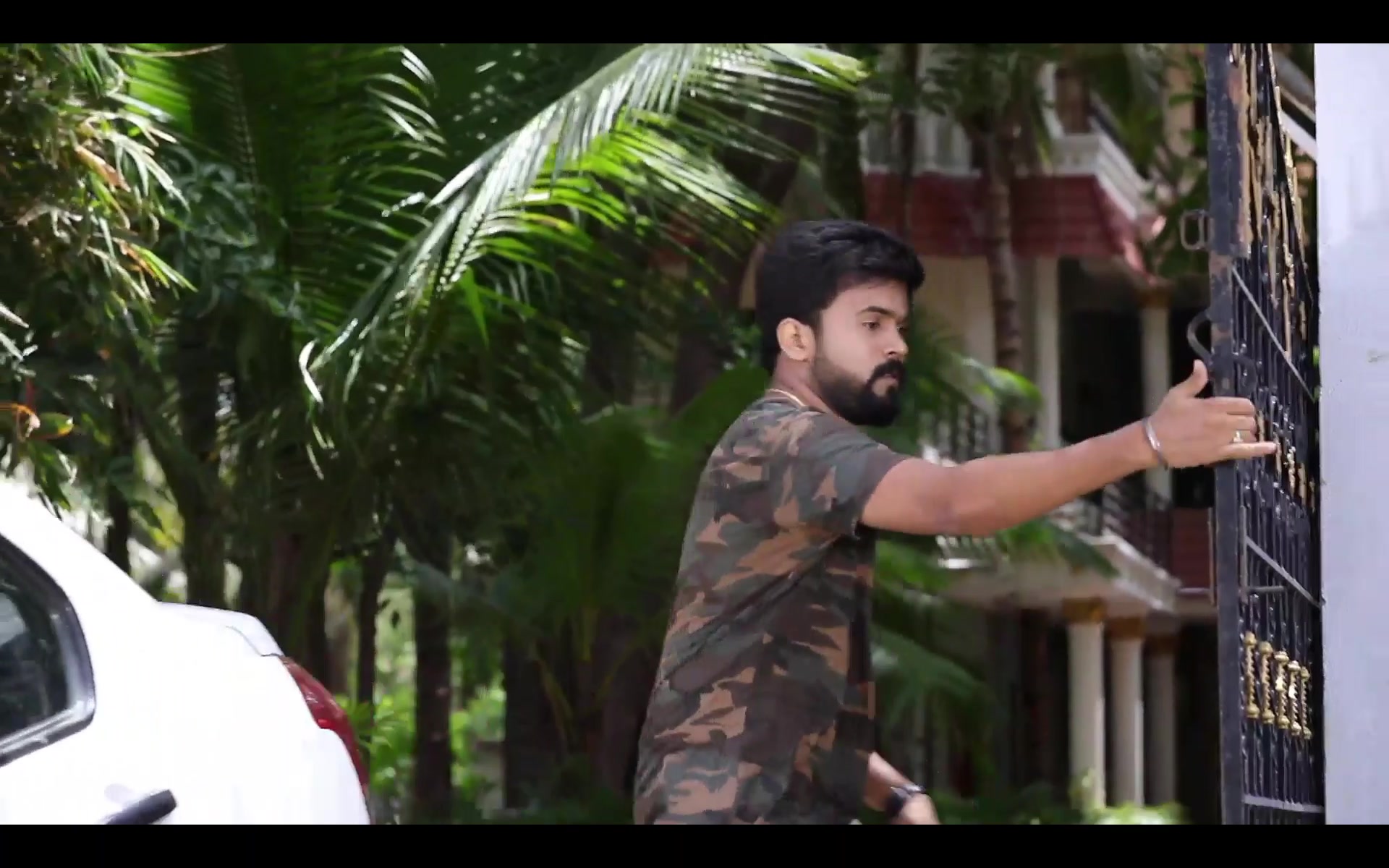 Frame 10
