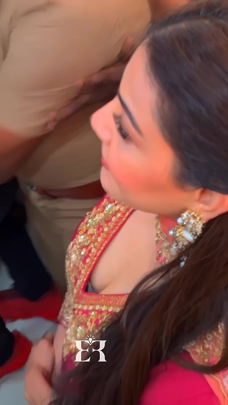 KAJAL SEXY DEEP CLEAVAGE TOP VIEW AT EVENT 2