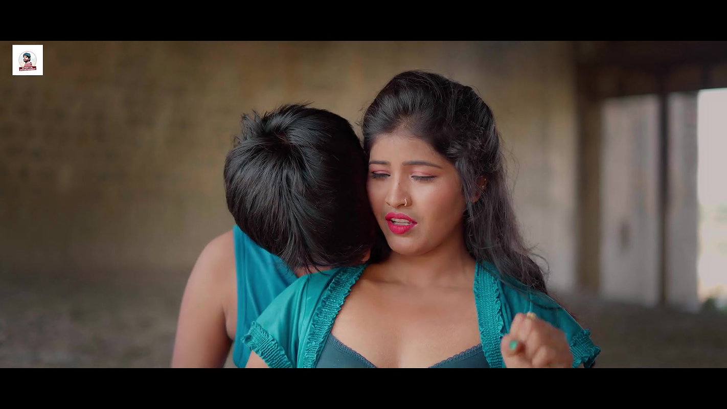 VERY HOT – Cute girl boobs grabbed & navel kissed, super hot show in bra & panty 4