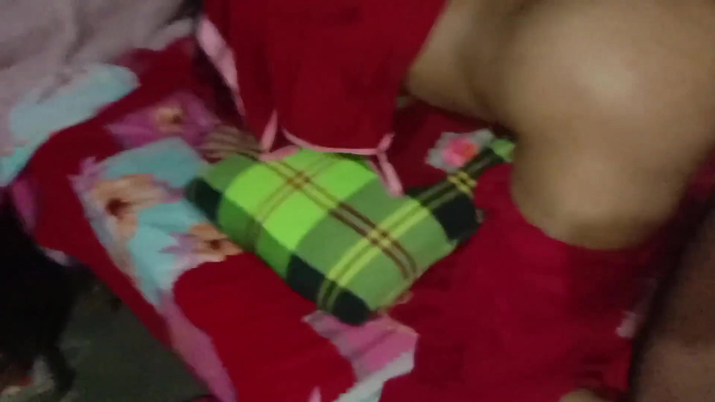 Beautiful Deshi Woman First Time Sex Video Girlfriend and Boyfriend