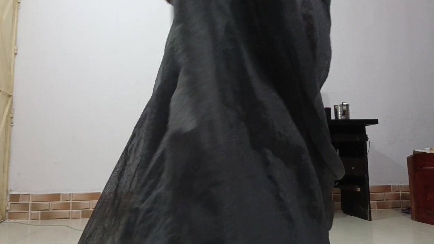 Desi girl hoti noti denci