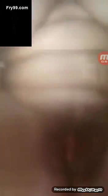 Village Bhabi Showing On VideoCall 4Clip marge