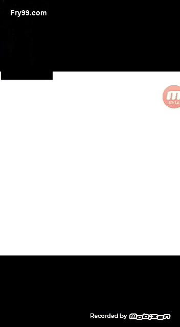 Village Bhabi Showing On VideoCall 4Clip marge
