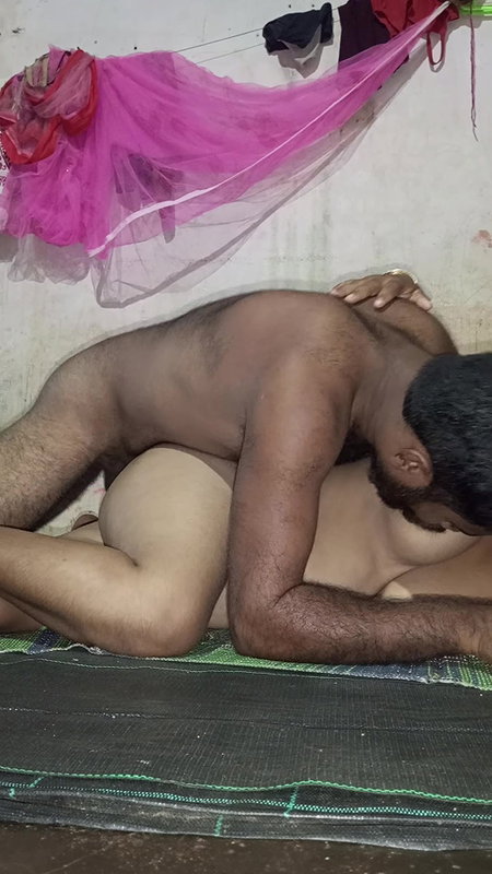 Indian Girl Tight Pussy Fucking, Hot Sex With Dirty Hindi Audio