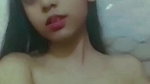 Desi cute teen showing boobs