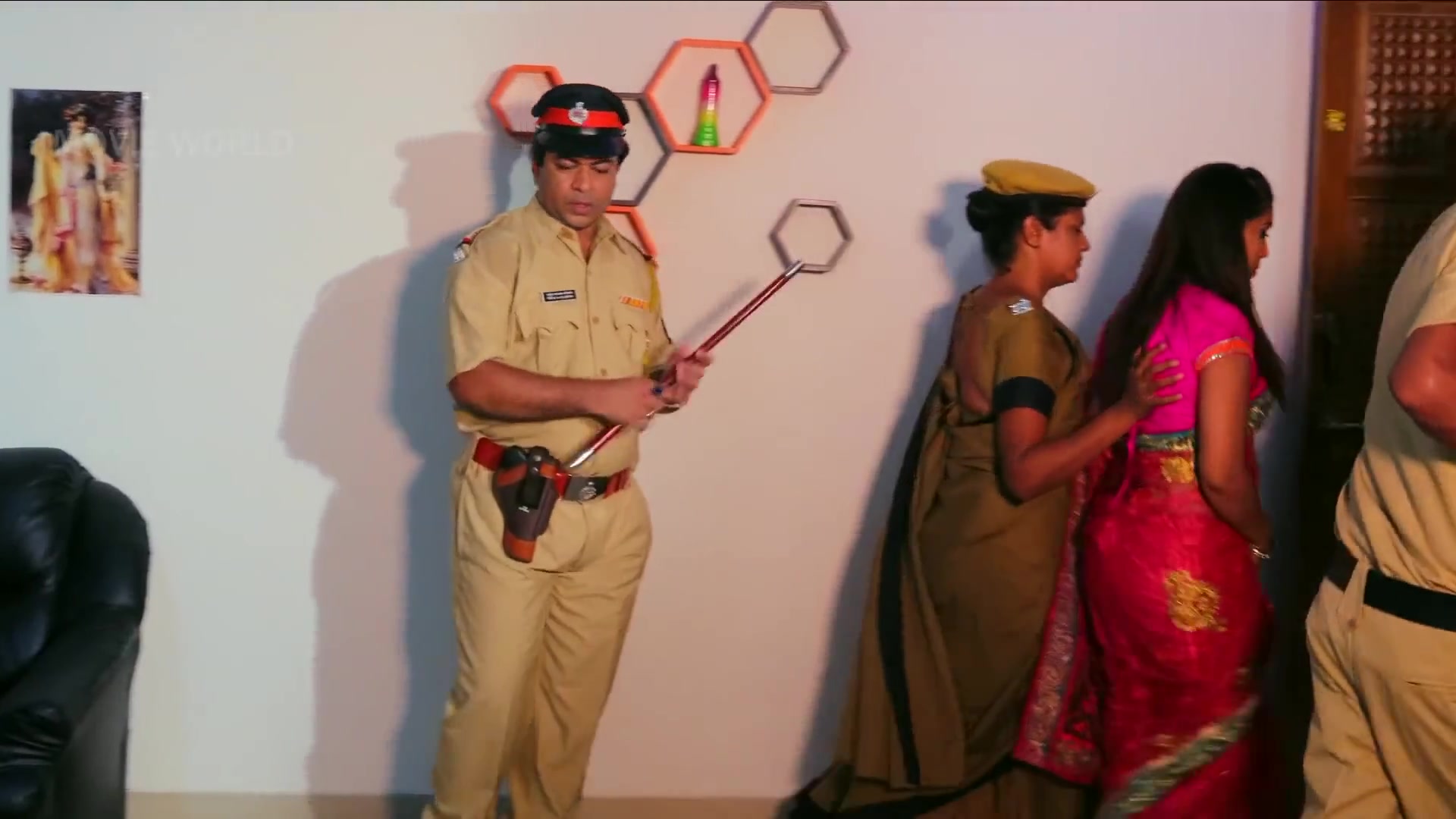 Frame 10