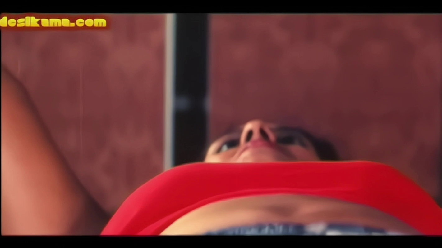 Vahini hot boobs cleavage romance in bed 4K1080P
